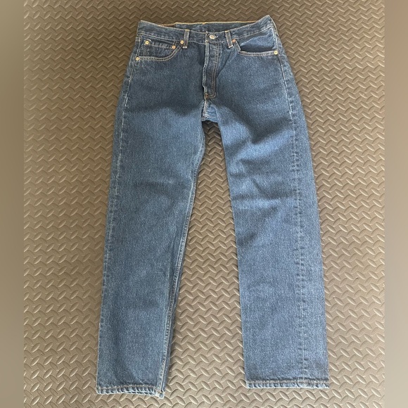 VTG Levis 501 Jeans Men’s 33x30 Blue Regular Straight Button Fly Dark Wash Denim - Picture 1 of 8